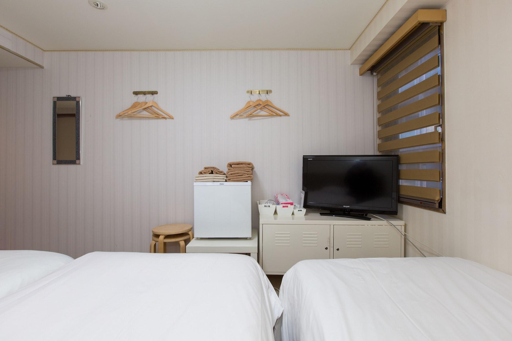 Hotel Empire In Shinjuku Токио Экстерьер фото